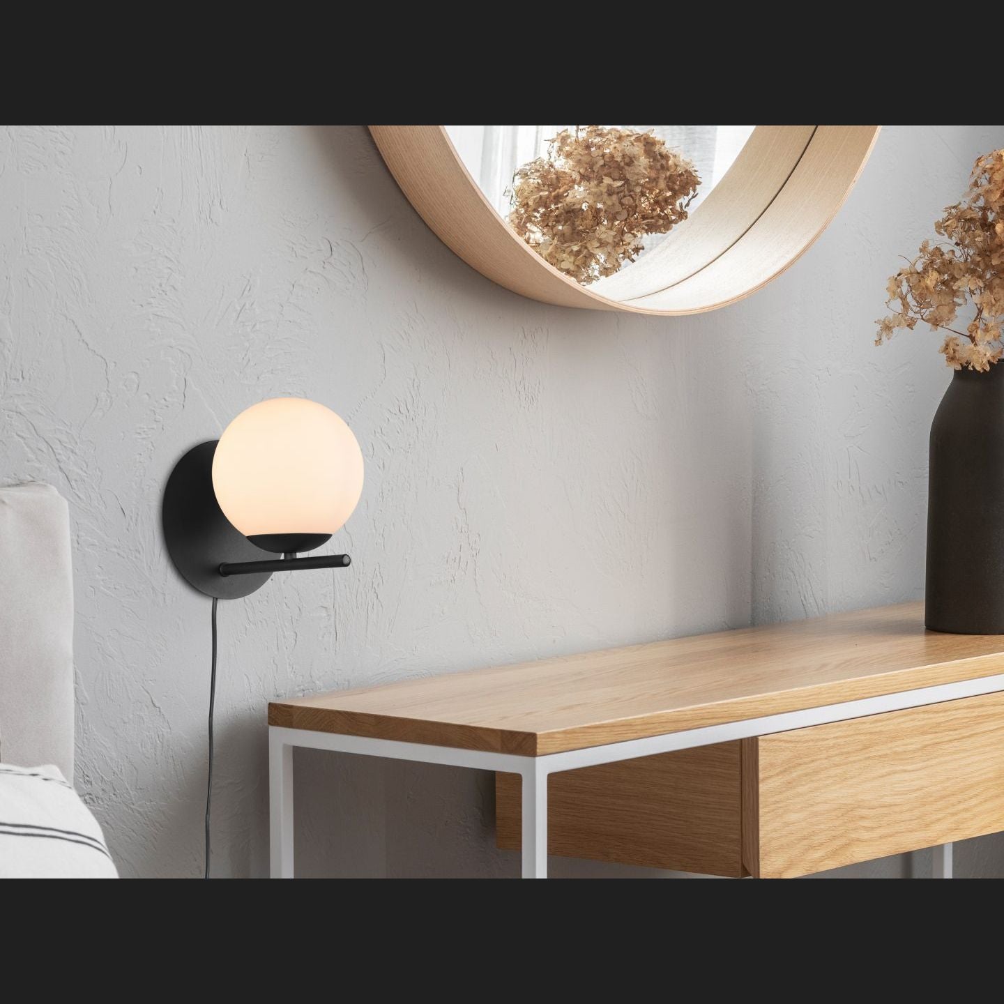 Pure - Wall lamp - White - Trio