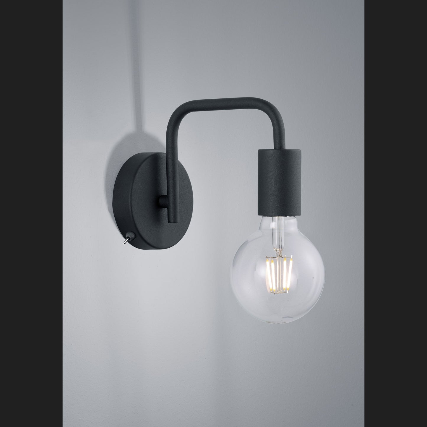 Diallo - Wall lamp - Black Matt - Trio