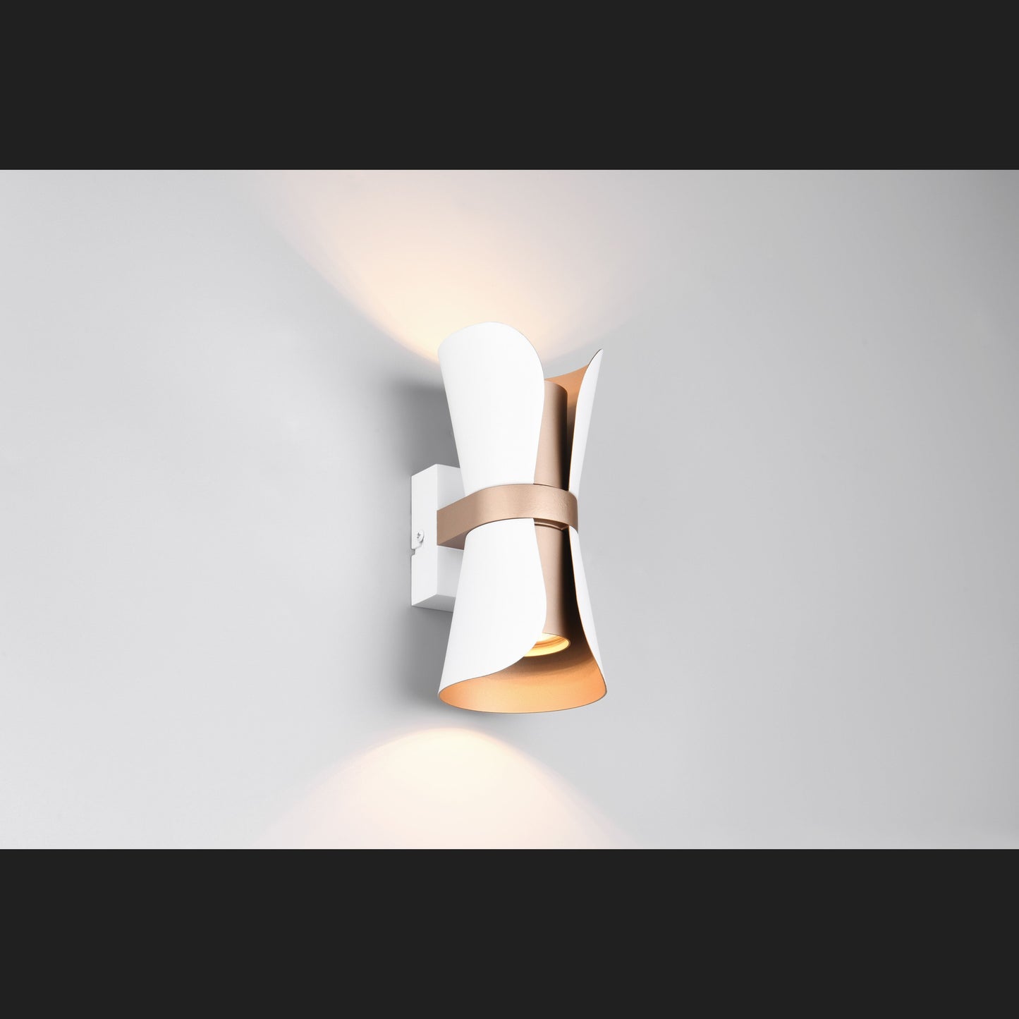 Coat - Wall Lamp - White Matt - Trio - 218600231