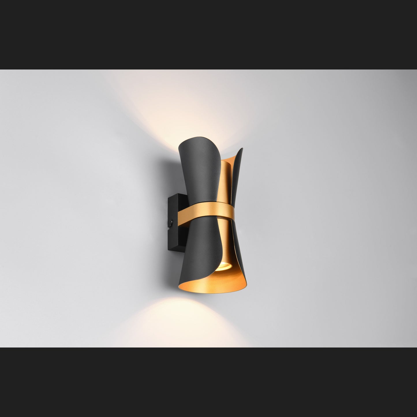 Coat - Wall Lamp - Black Gold - Trio - 218600280