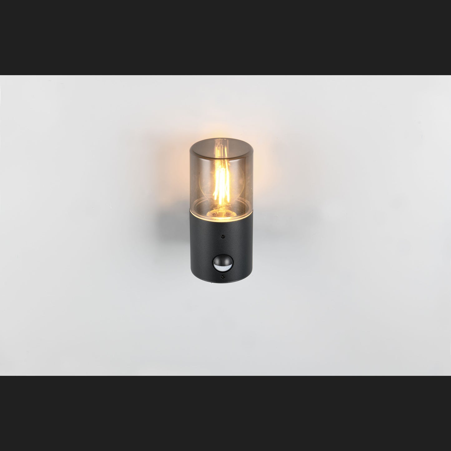 Hoosic - Wall lamp - Black - Trio