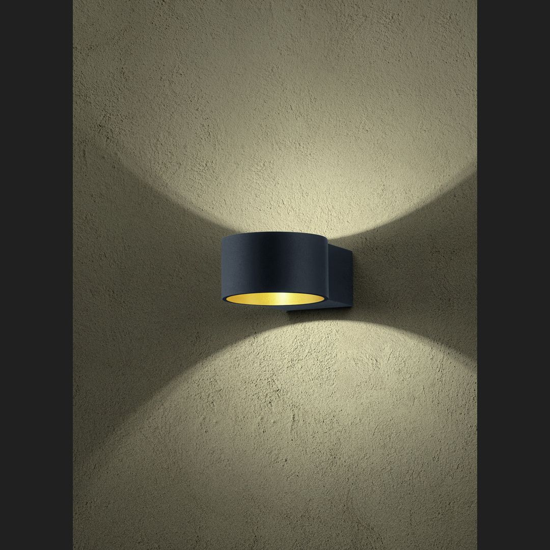 Lacapo - Wall lamp - Black Matt - Trio