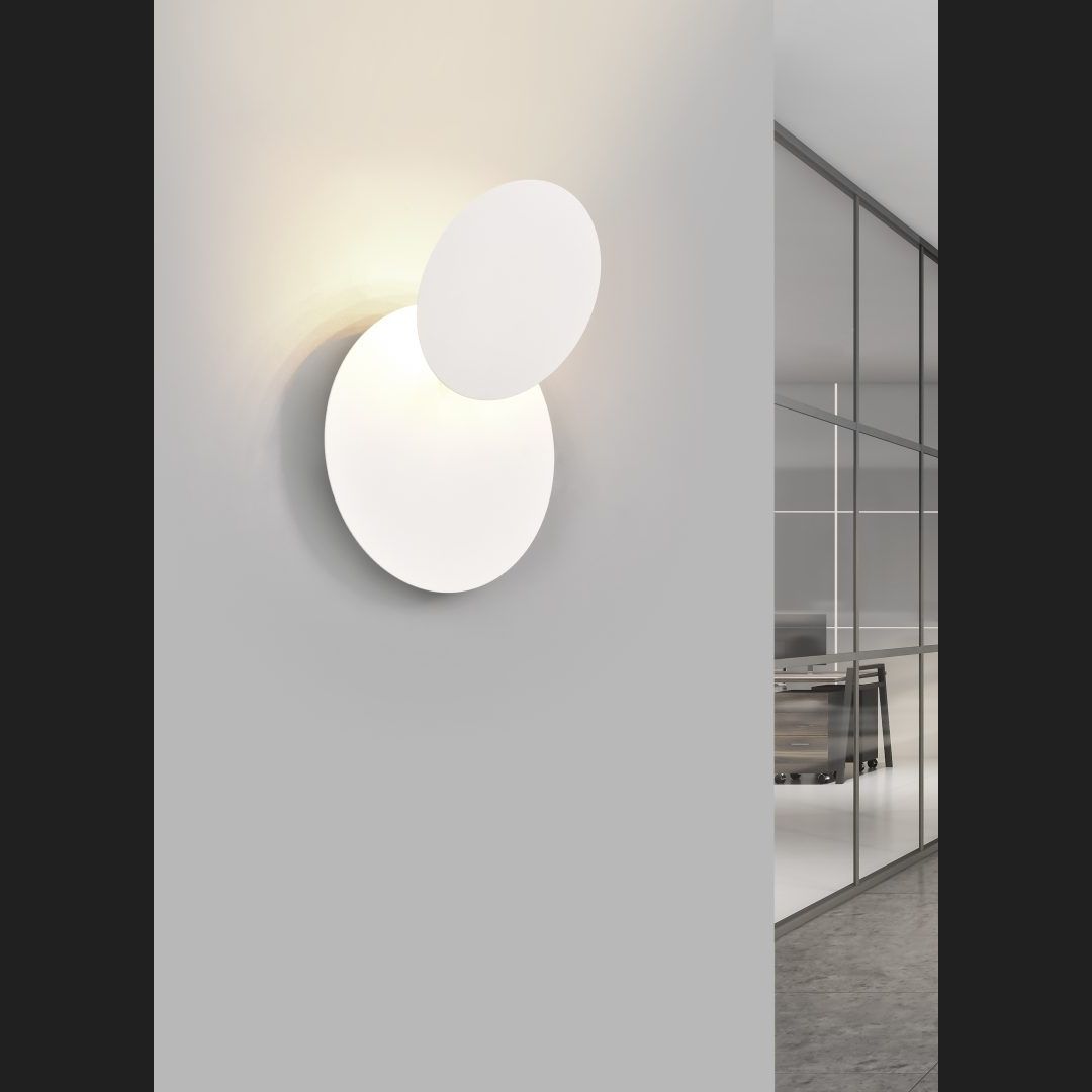 Mio - Wall lamp - White Matt - Trio