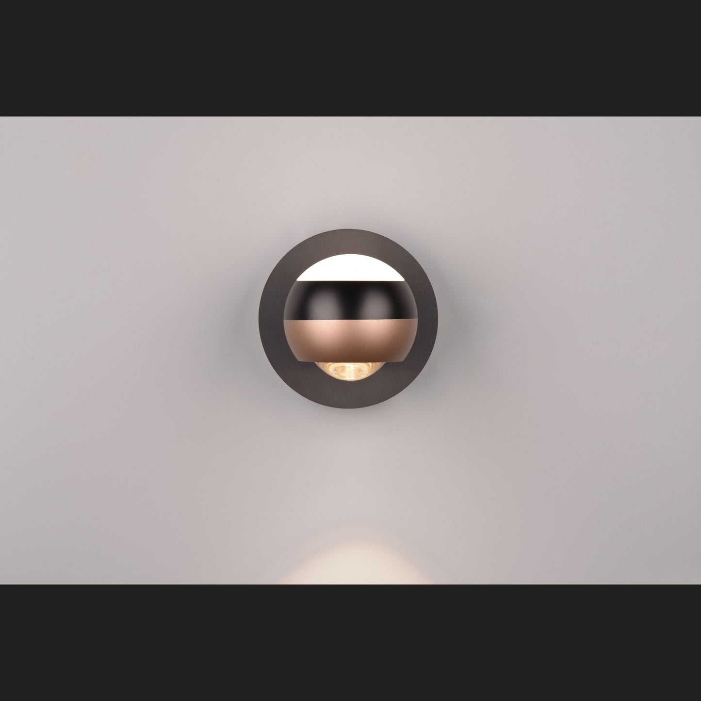 Orbit - Wall lamp - Black Matt - TRIO Select