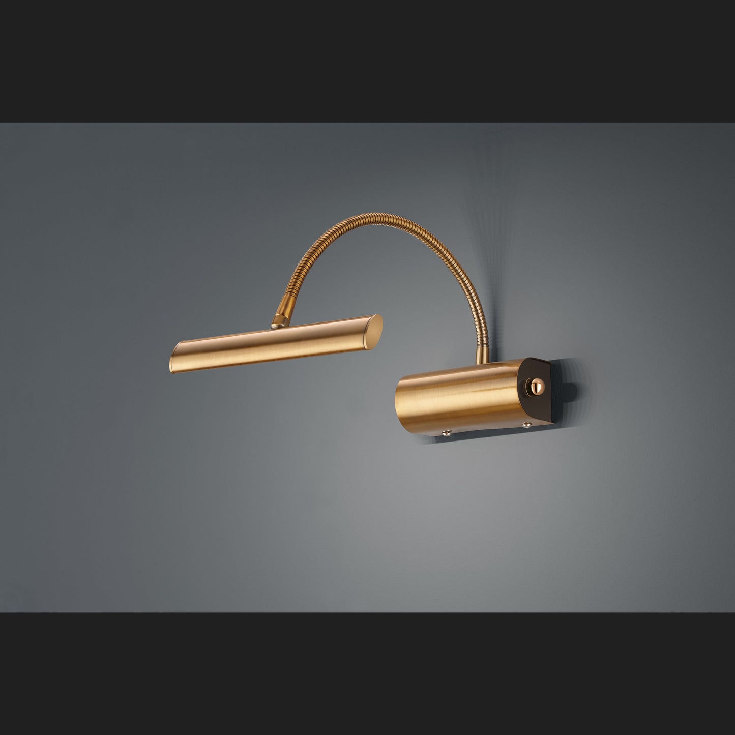 Curtis - Wall lamp - Old Brass - Trio