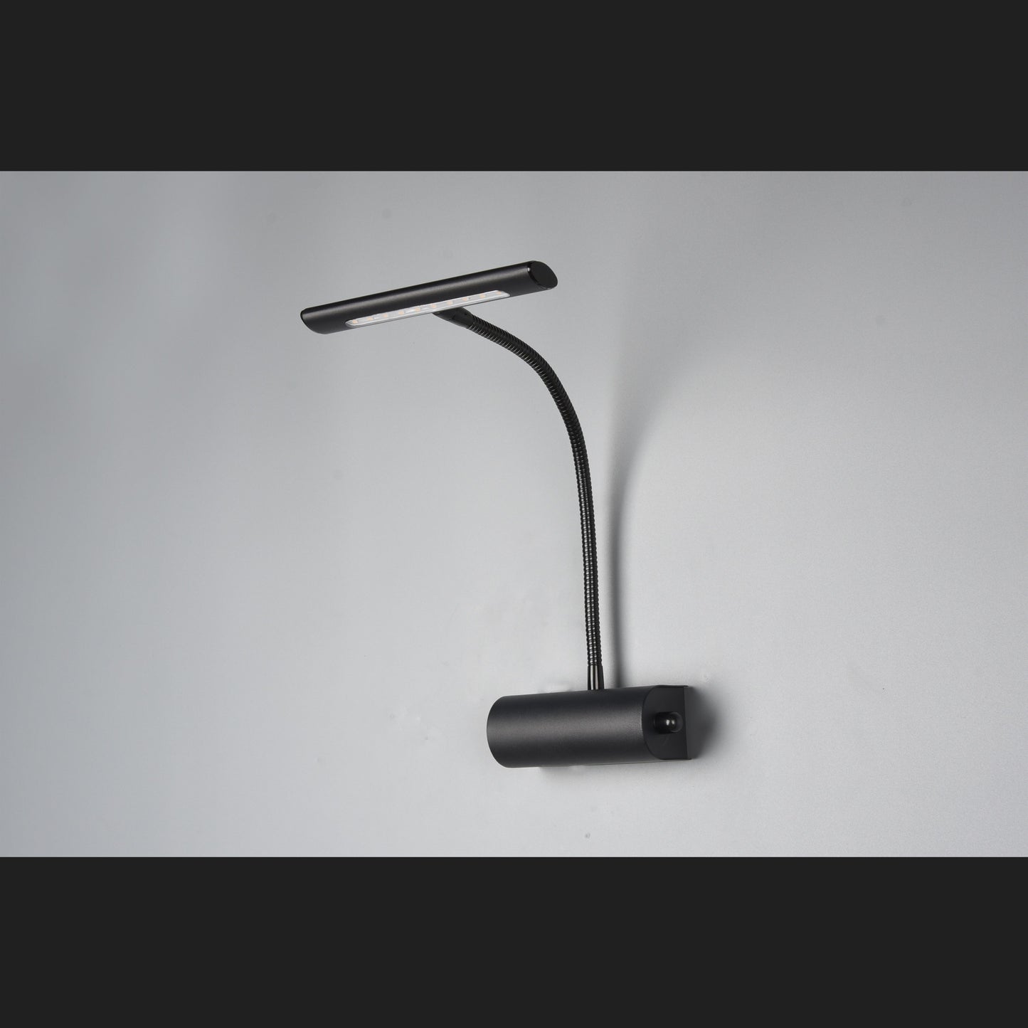 Curtis - Wall lamp - Black Matt - Trio