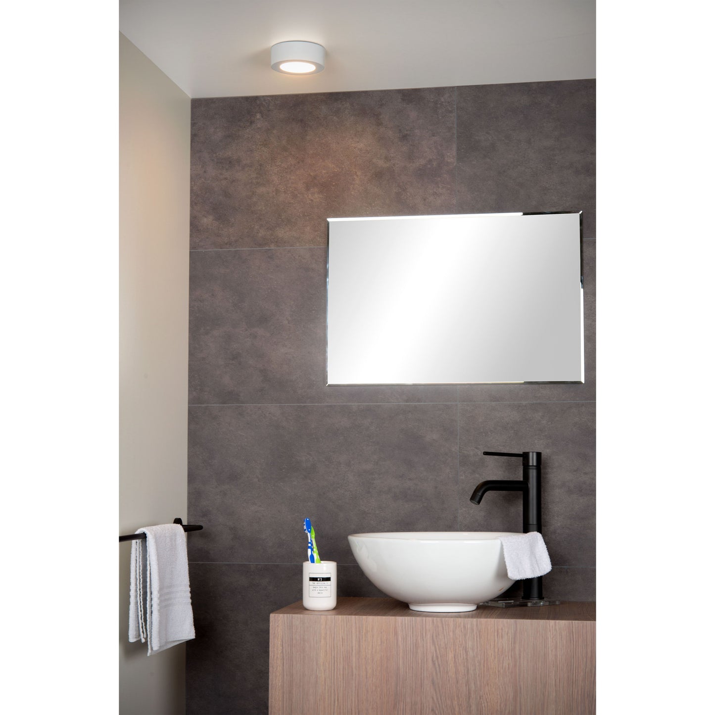 Lucide BRICE-LED - Flush ceiling light Bathroom - Ø 11,7 cm - LED Dim. - 1x8W 3000K - IP44 - White