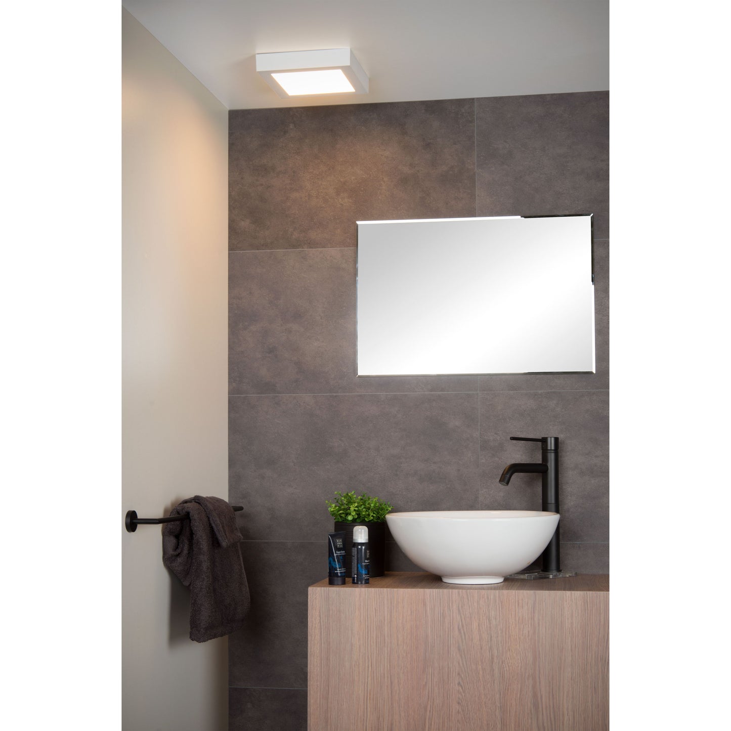 Lucide BRICE-LED - Flush ceiling light Bathroom - LED Dim. - 1x22W 3000K - IP44 - White
