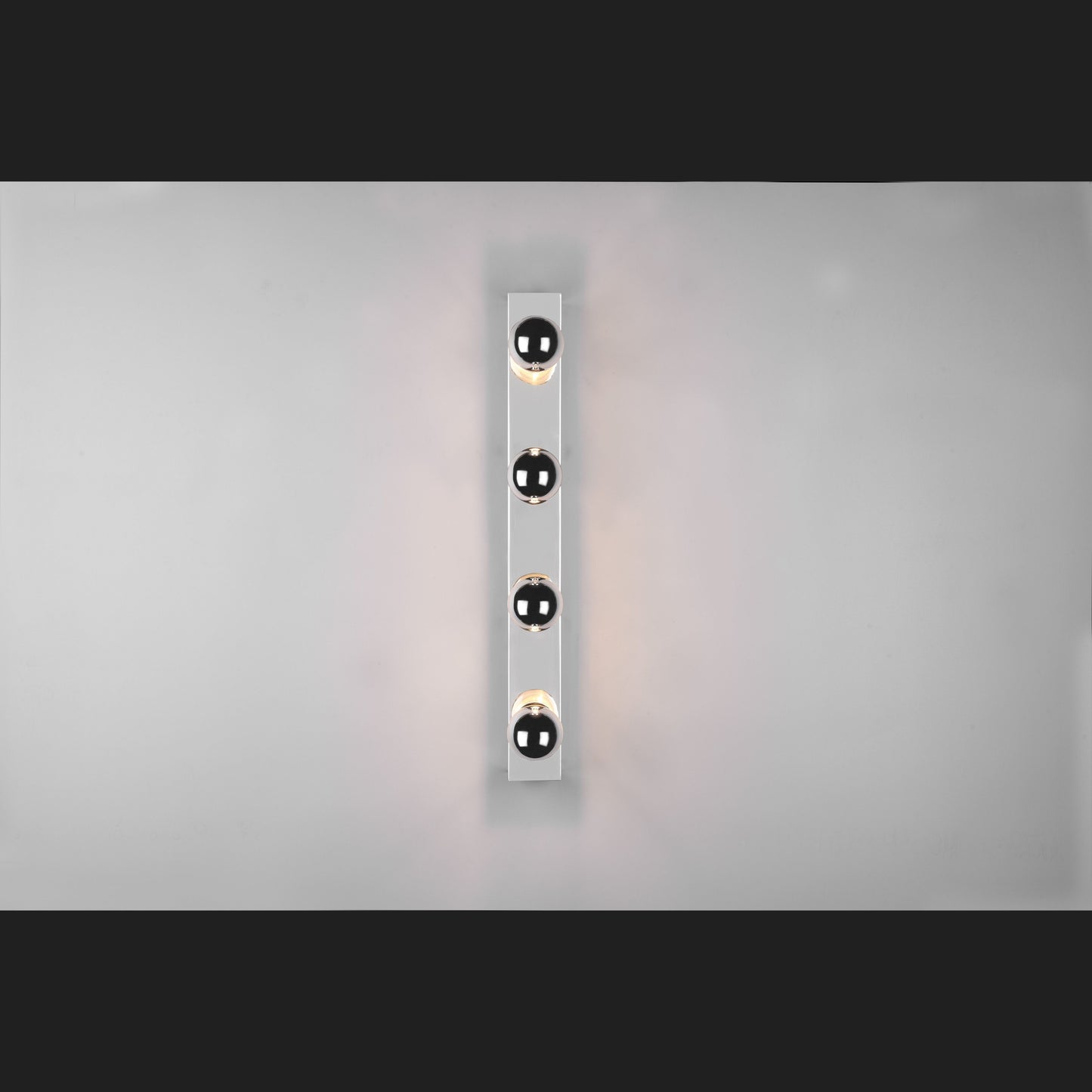 Theatro - Wall lamp - Chrome - Trio