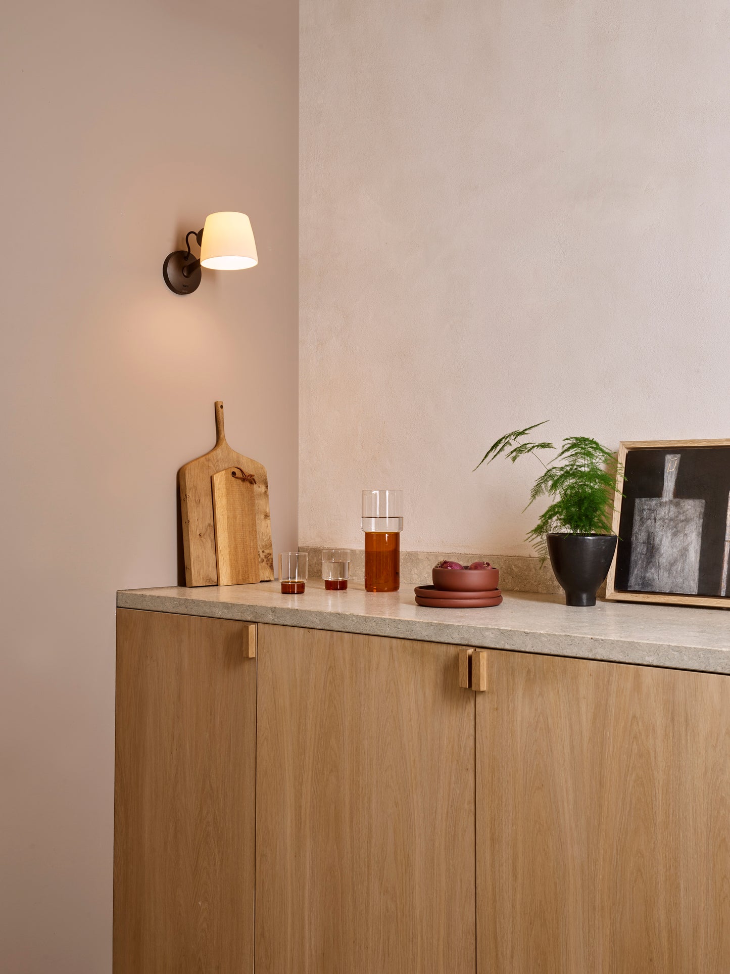 Imari Adjustable Wall