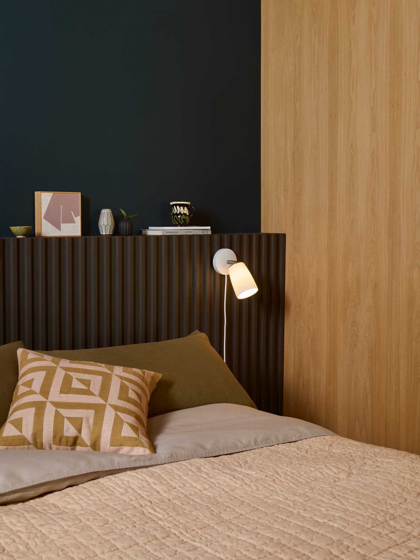Carlton Wall Plug-In