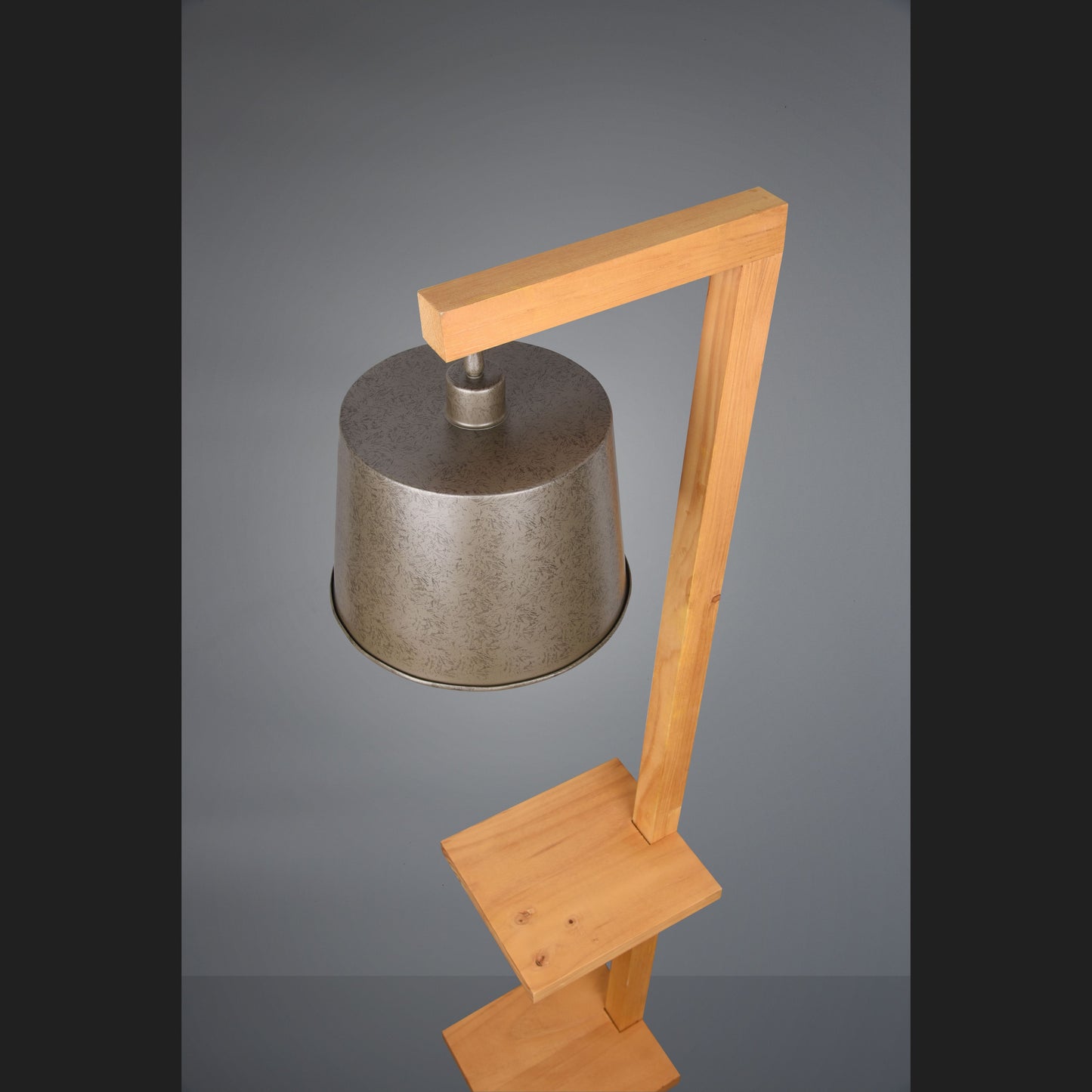 Rodrigo - Floor lamp - Nickel Antique - Trio