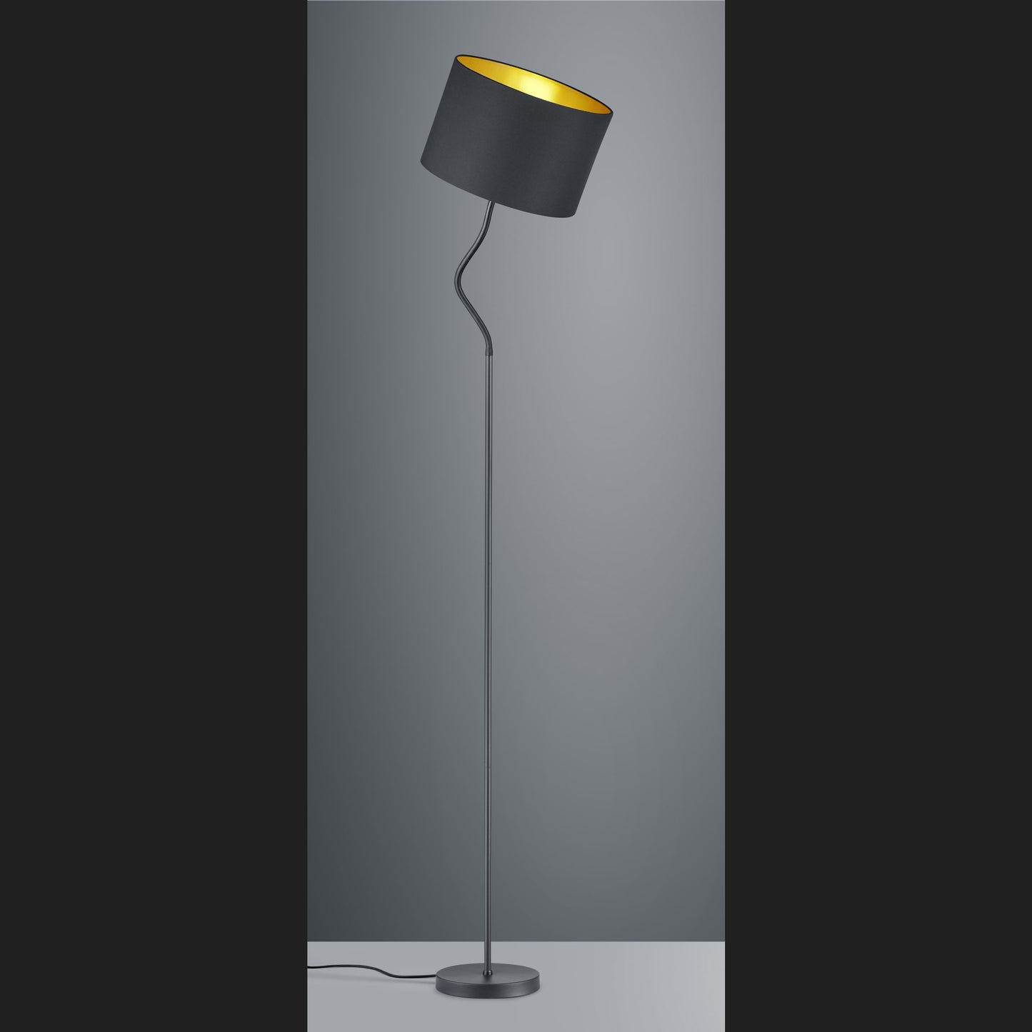 Hostel - Floor lamp - Black Matt - Trio