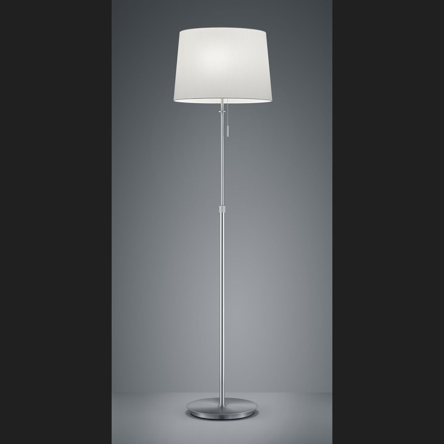 Lyon - Floor lamp - White - Trio