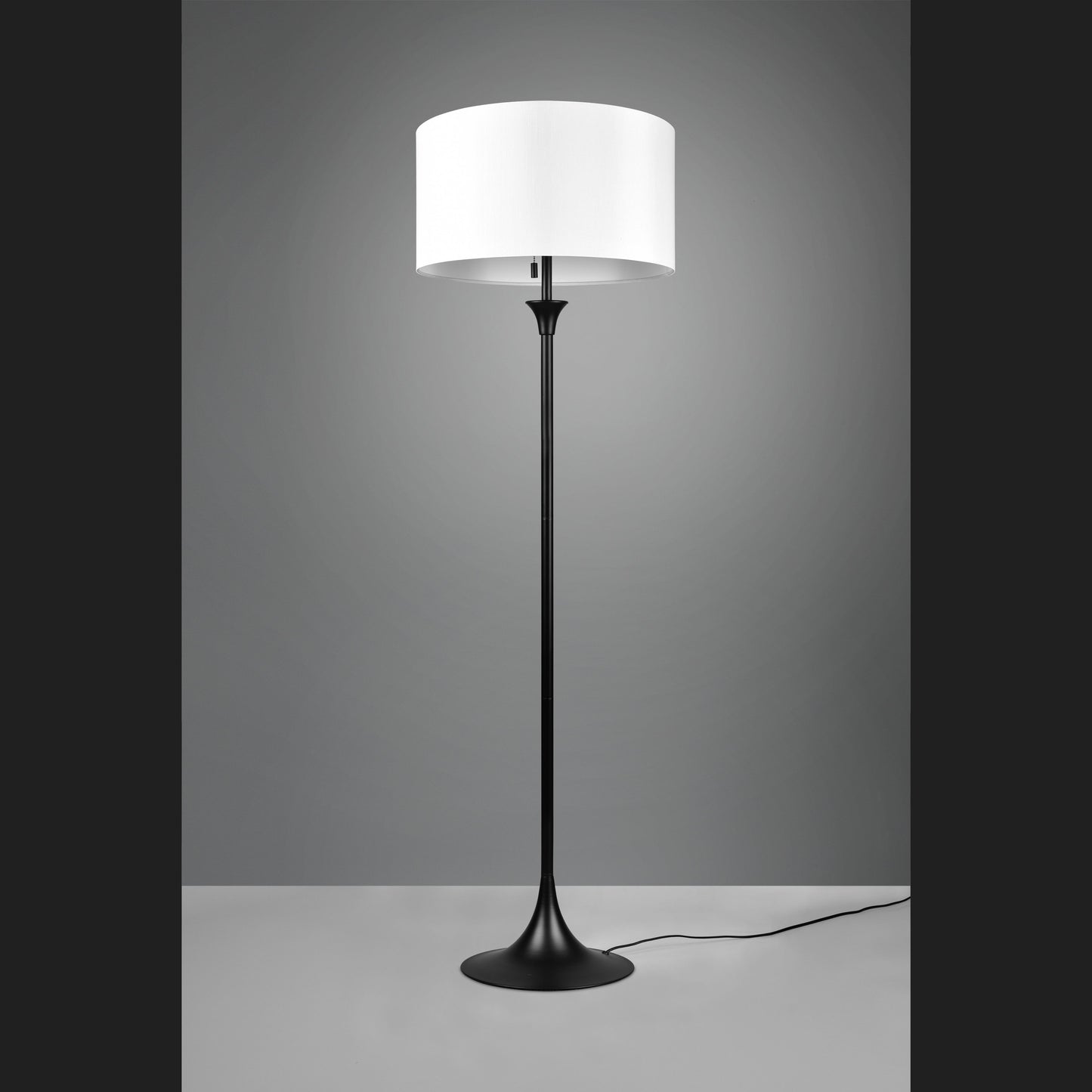 Sabia - Floor lamp - White - Trio