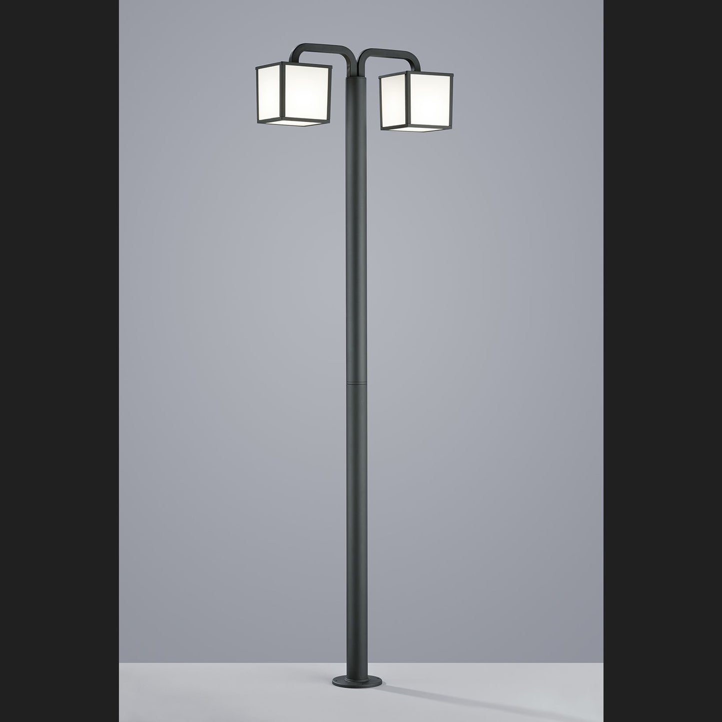 CUBANGO Pole (B) - Anthracite