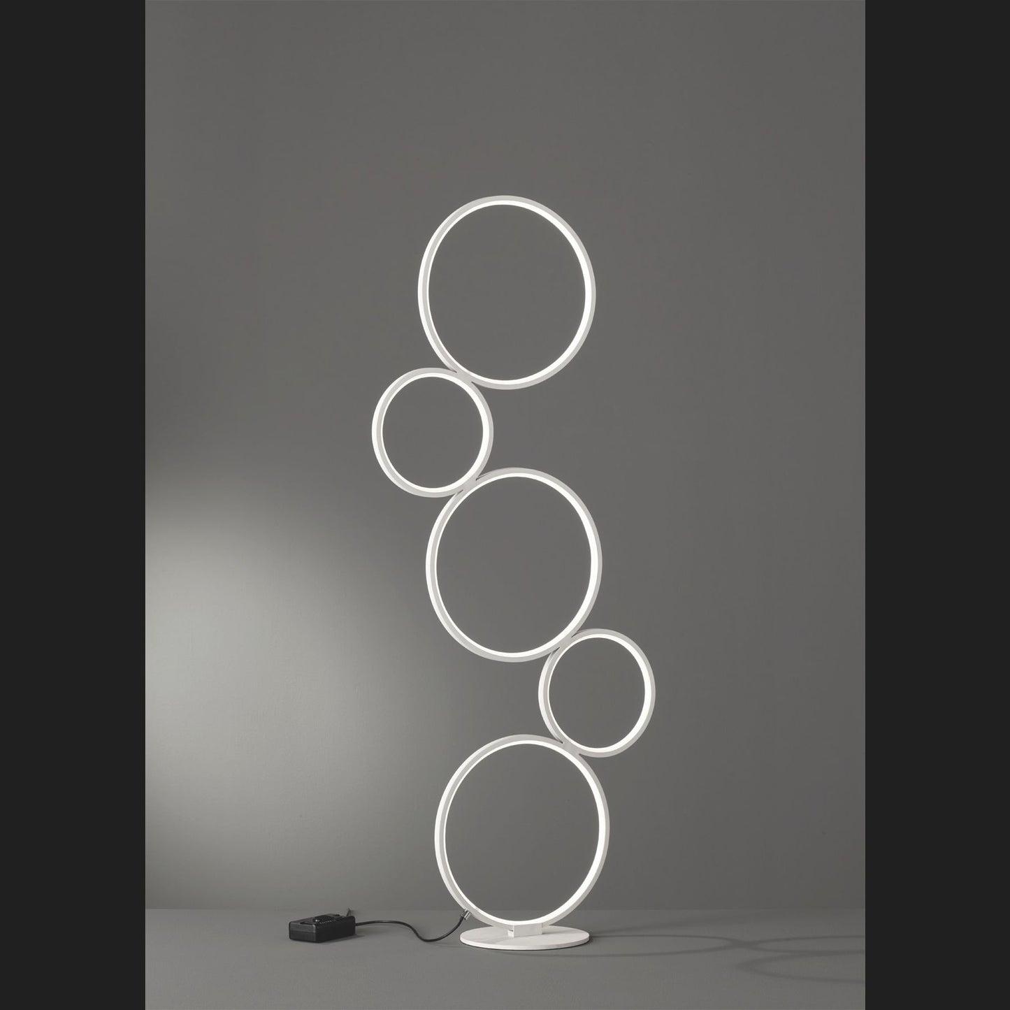 Rondo - Floor lamp - White Matt - Trio