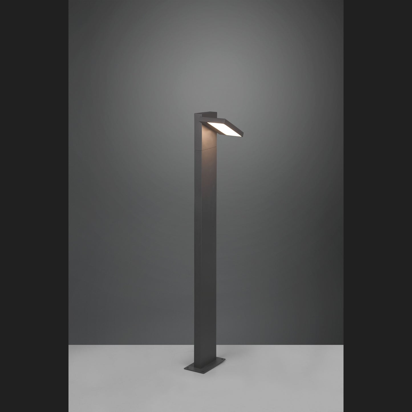 HORTON Pole (A) - Anthracite
