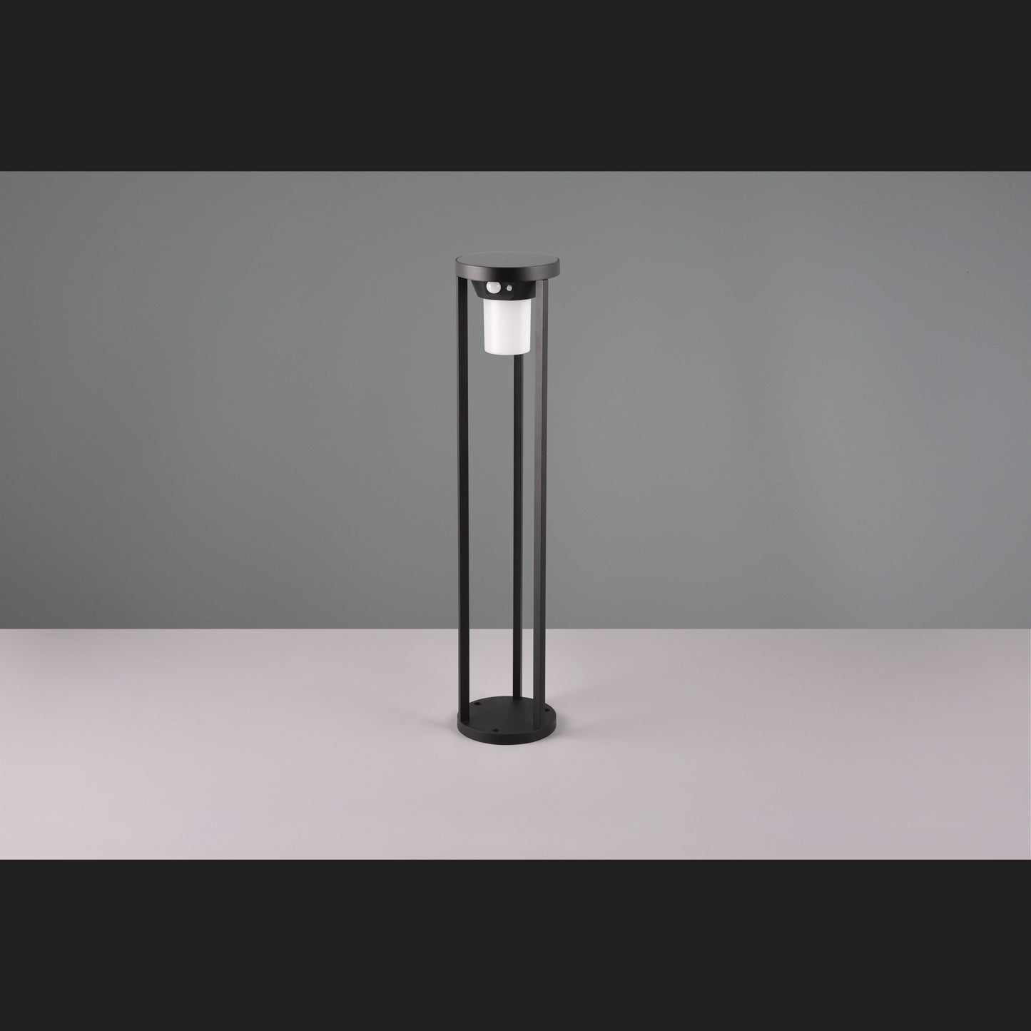 CARMO Pole (A) - Black mat