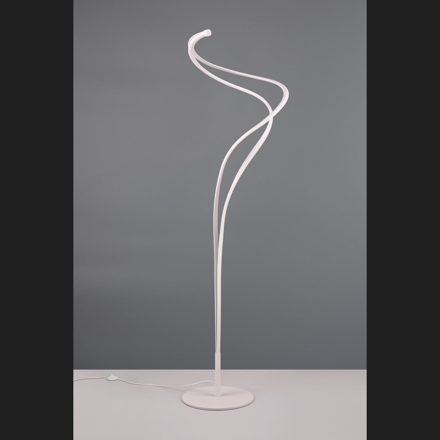 Nala - Floor lamp - White Matt - TRIO Select