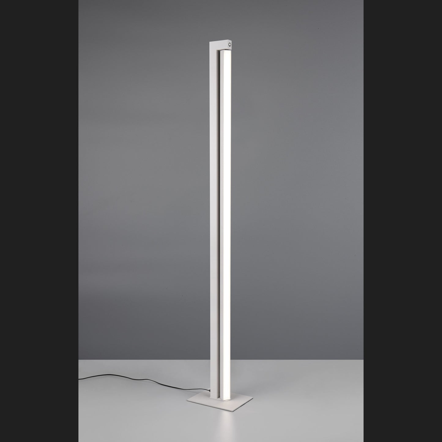 Seeker - Floor Lamp - Grey - Trio - 448810176
