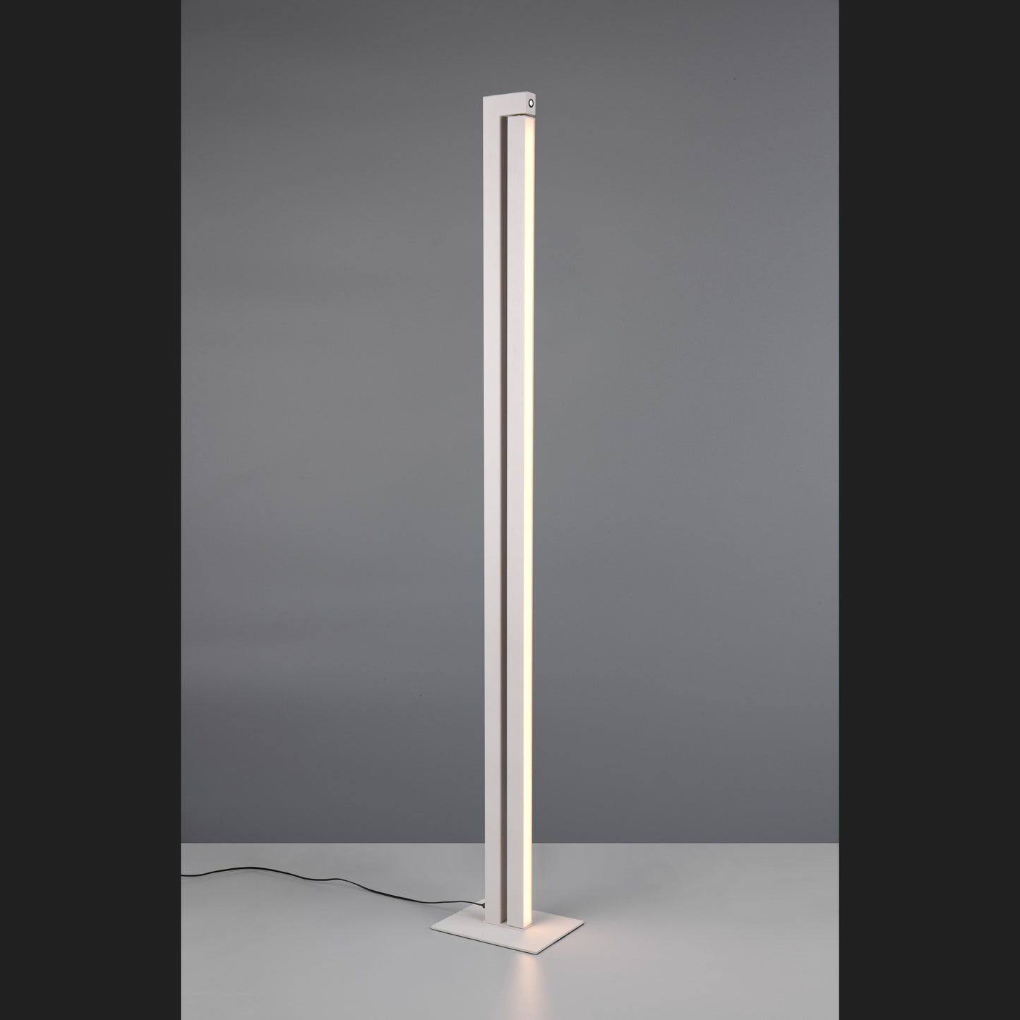Seeker - Floor Lamp - Grey - Trio - 448810176