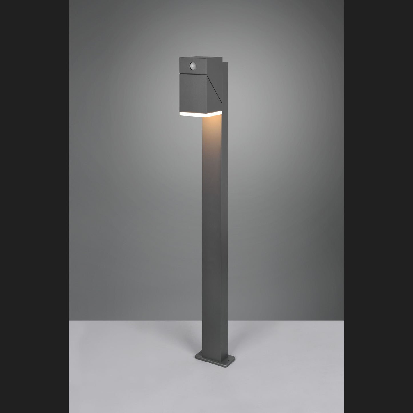 AVON Pole - Anthracite
