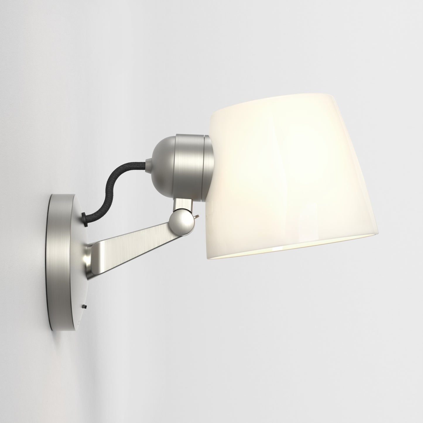 Imari Adjustable Wall