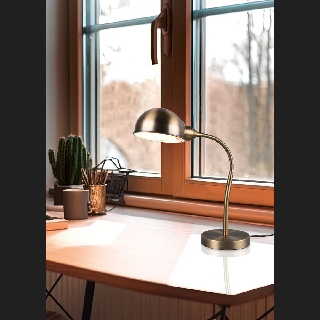 Perry - Table lamp - Old Brass - Trio