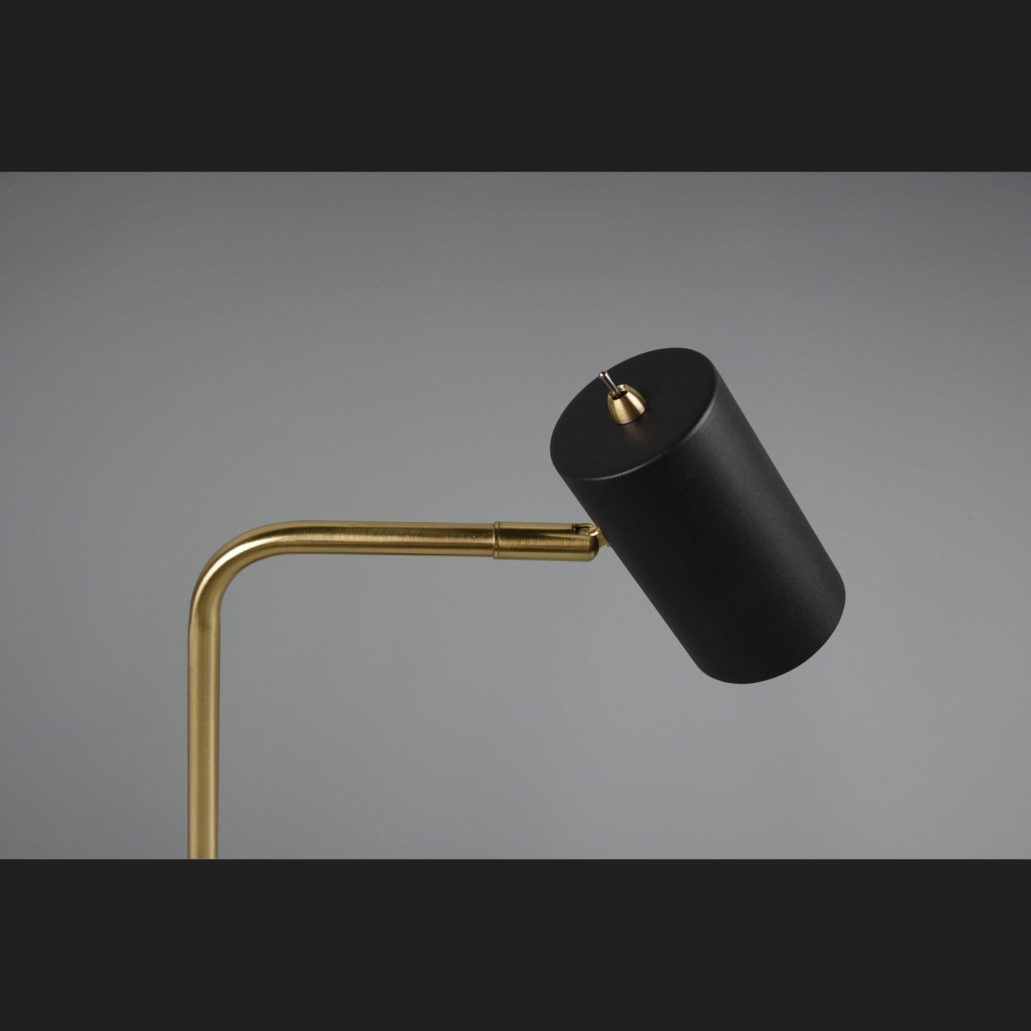 Marley - Table lamp - Brass Matt - Trio