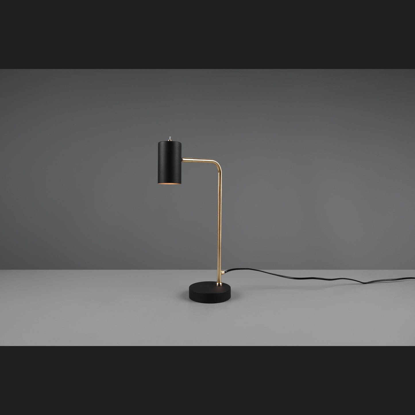 Marley - Table lamp - Brass Matt - Trio