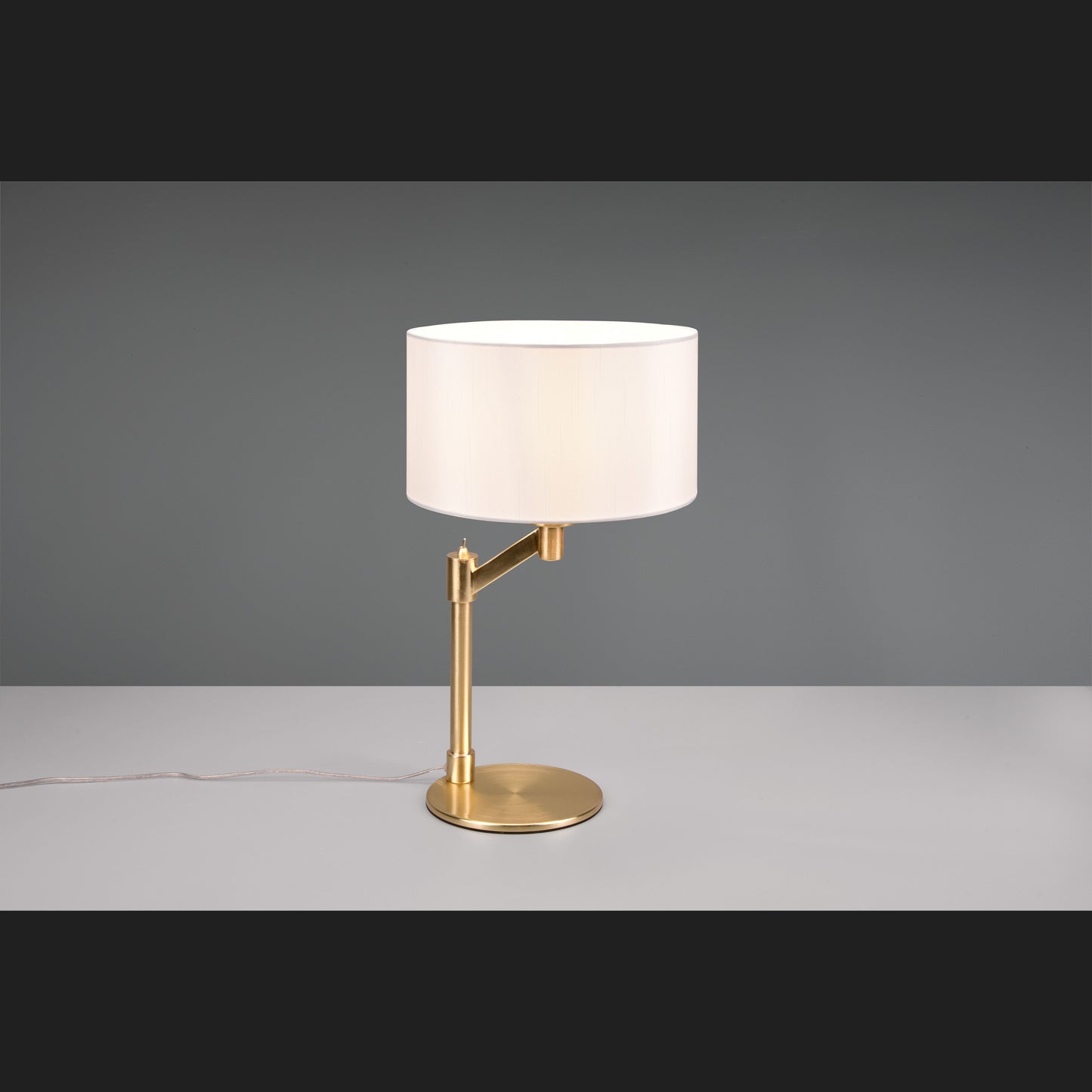 Cassio - Table lamp - White - Trio