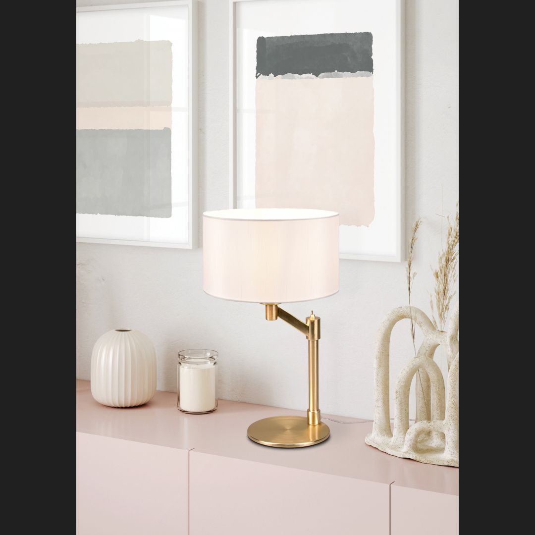 Cassio - Table lamp - White - Trio