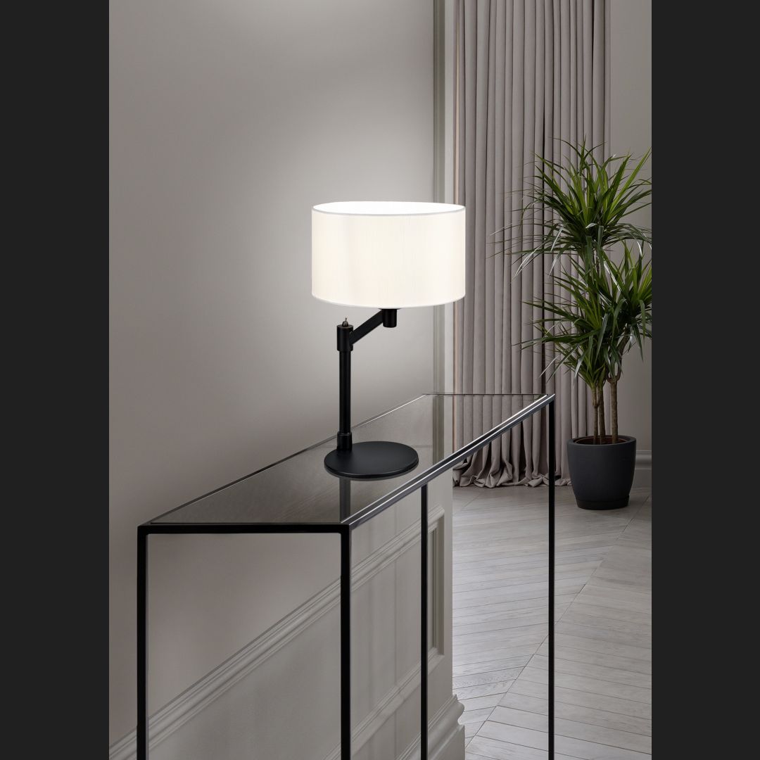 Cassio - Table lamp - White - Trio