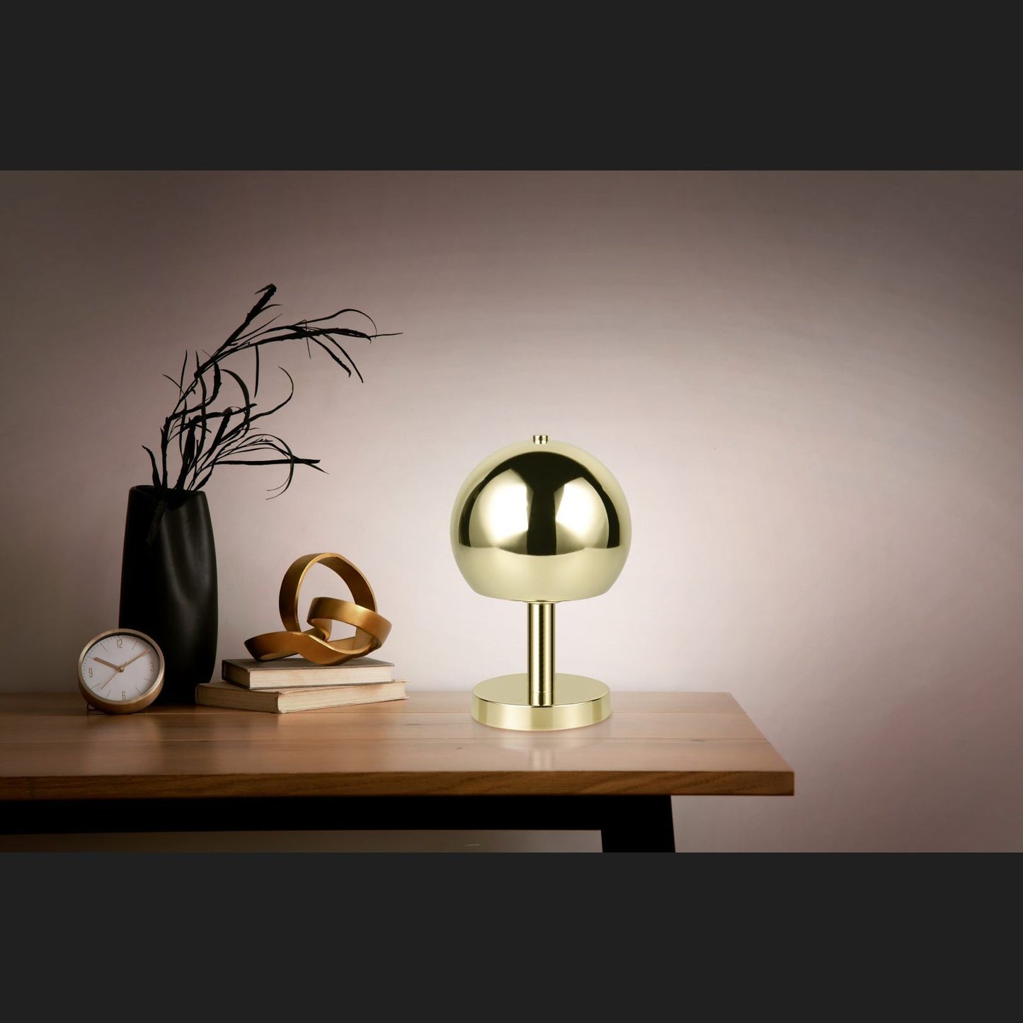 Boccia - Table lamp - Brass Polished - Trio