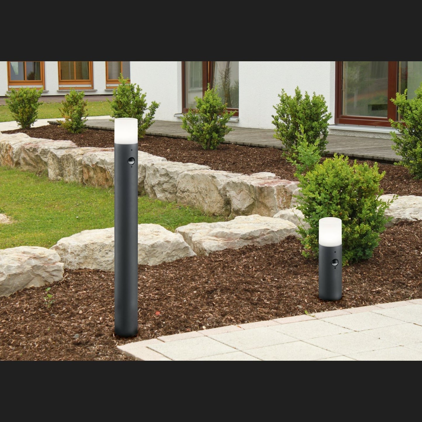 HOOSIC Pole (B) - Anthracite