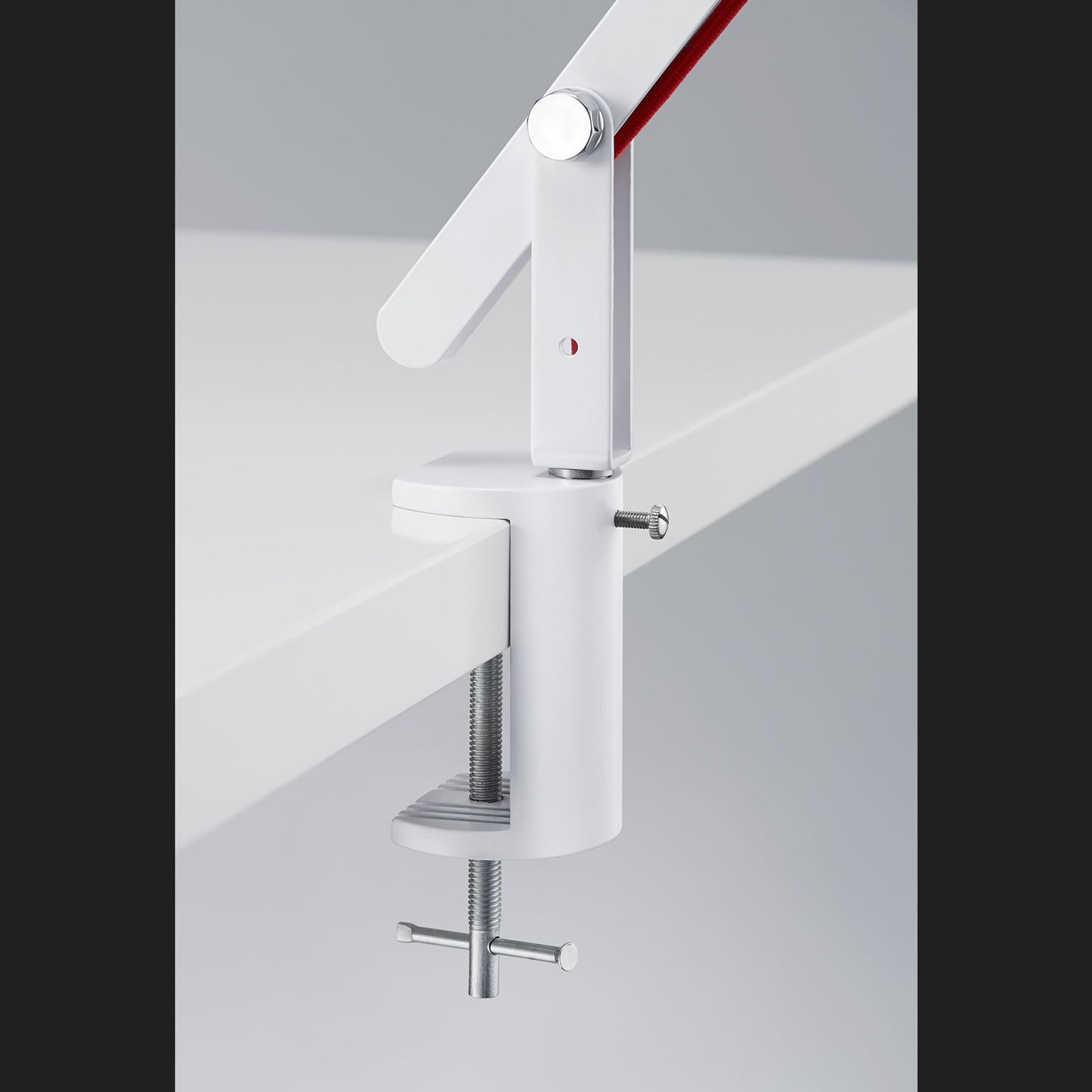Amsterdam - Table lamp - White - Trio