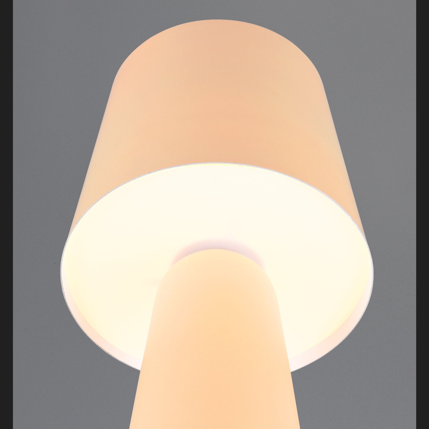 Nubian - Table Lamp - Fawn - Trio - 562900144