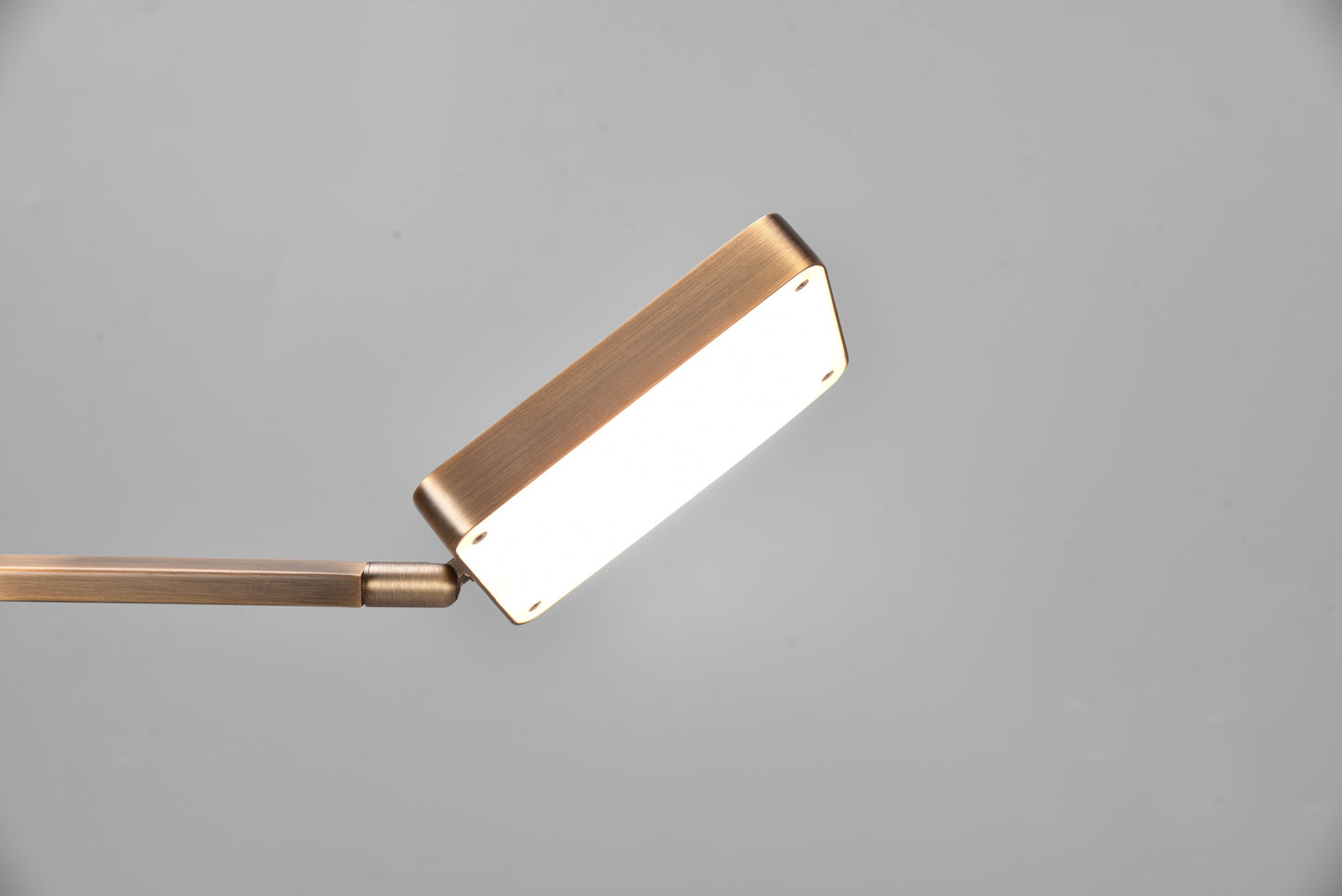 Pavia - Table lamp - Old Brass - Trio