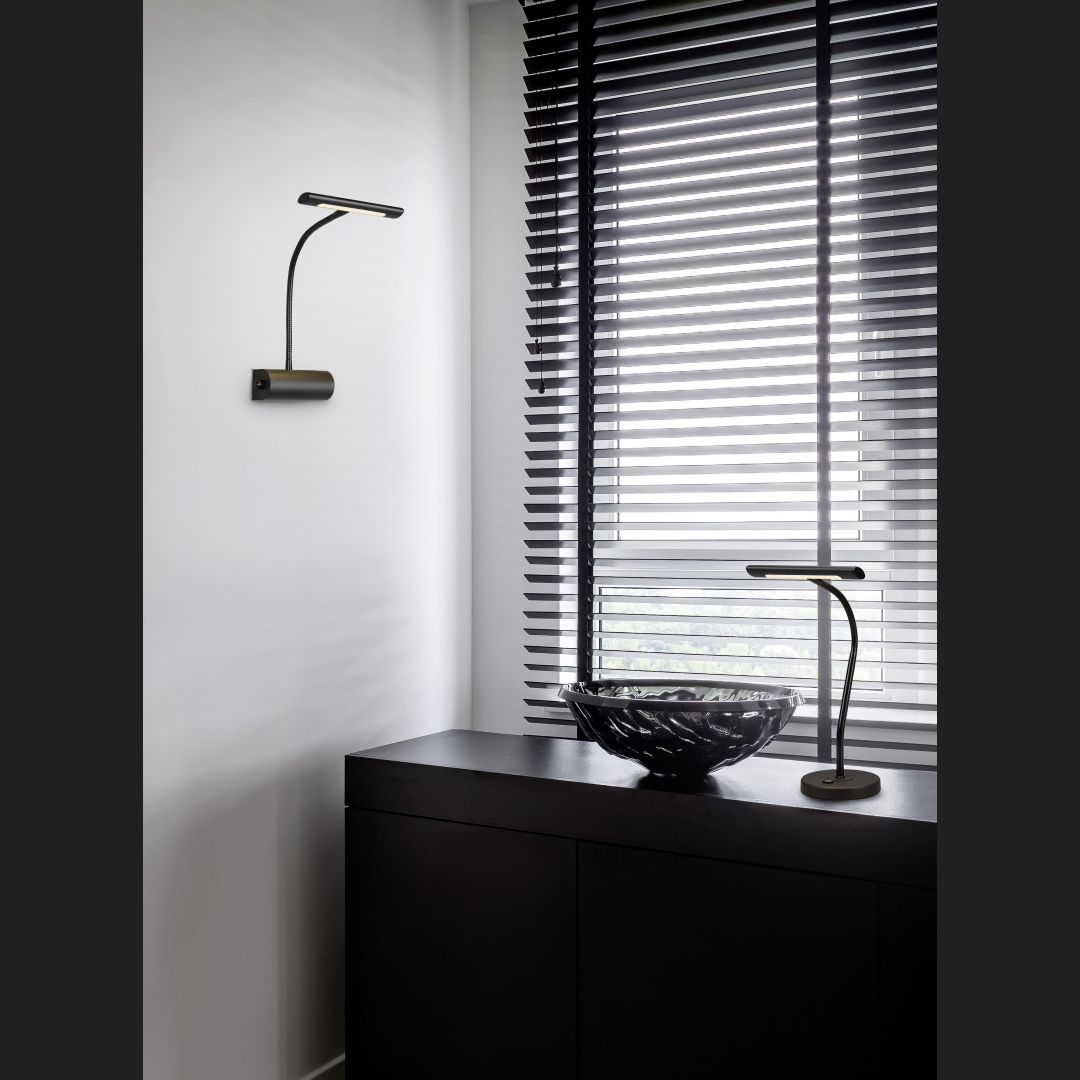 Curtis - Table lamp - Black Matt - Trio