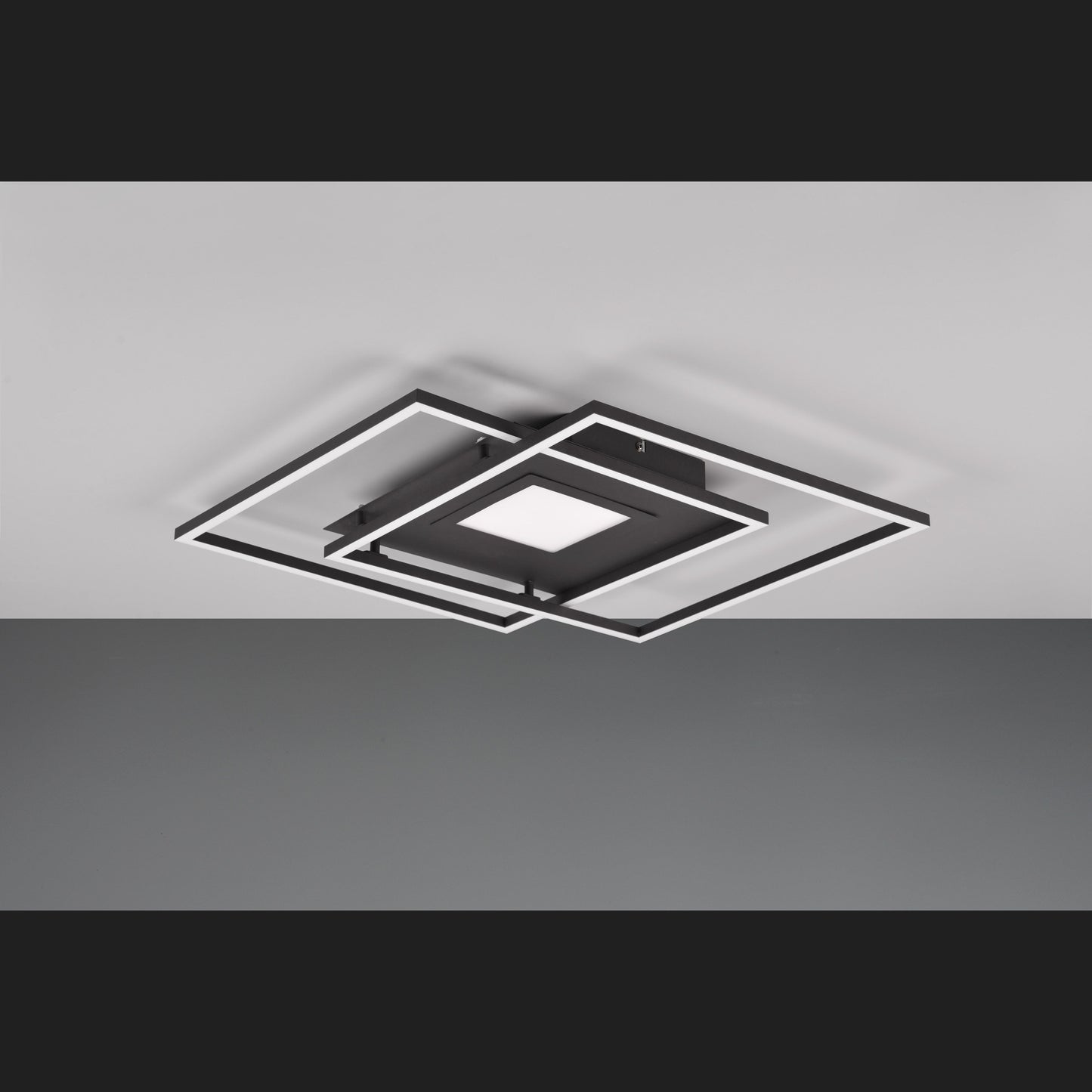 Via - Ceiling lamp - Black Matt - Trio