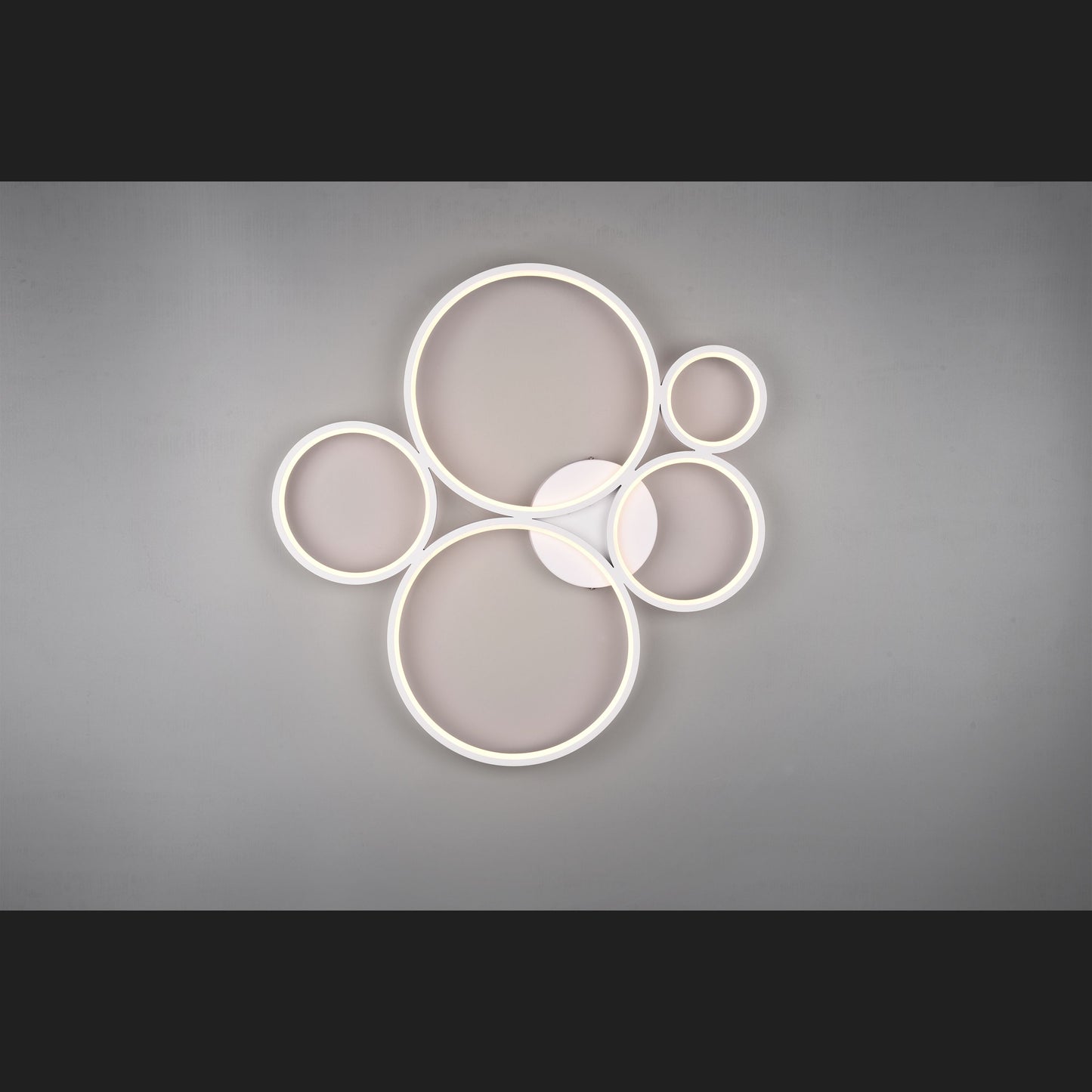 Rondo - Ceiling lamp - White Matt - Trio