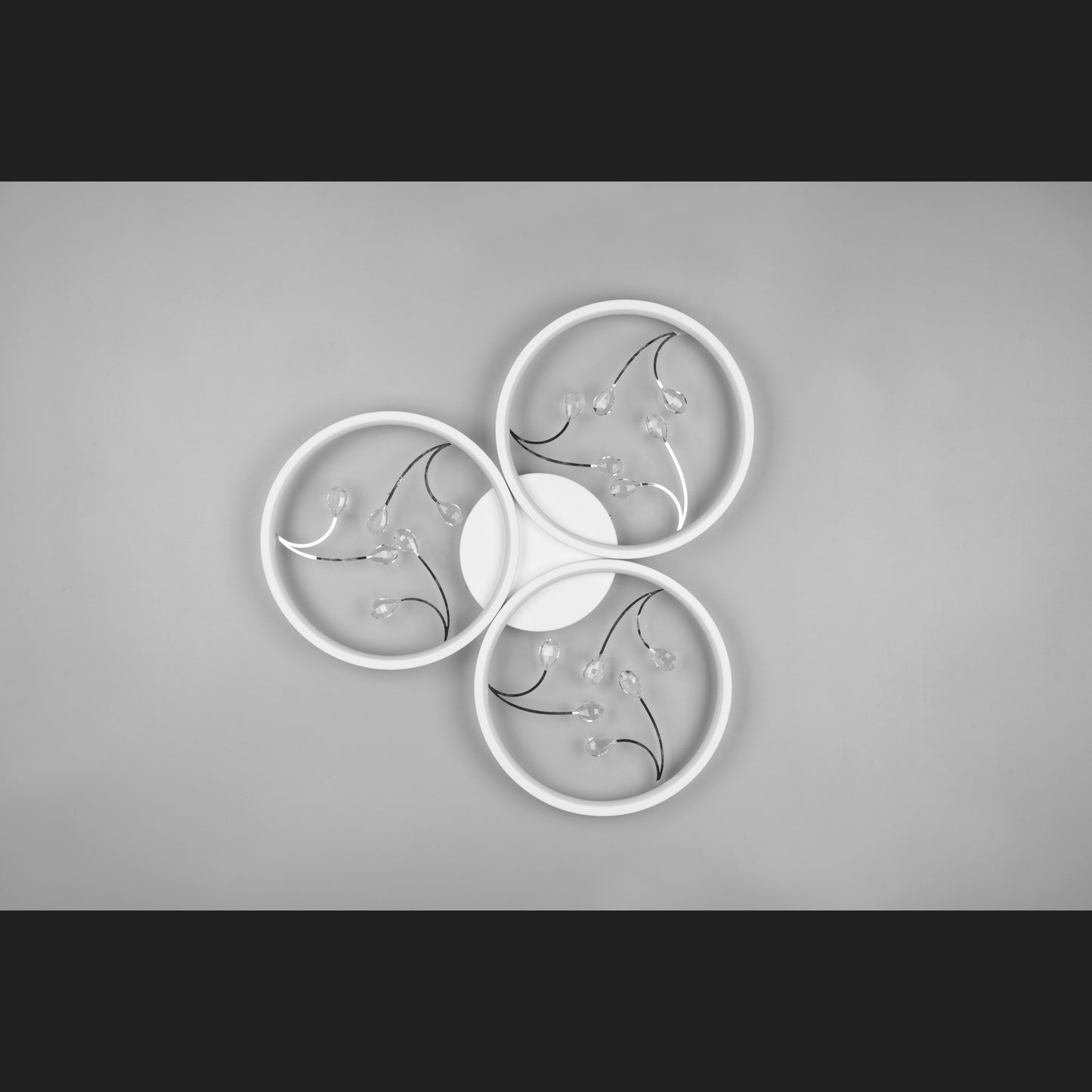 Groovy - Ceiling lamp - White Matt - Trio