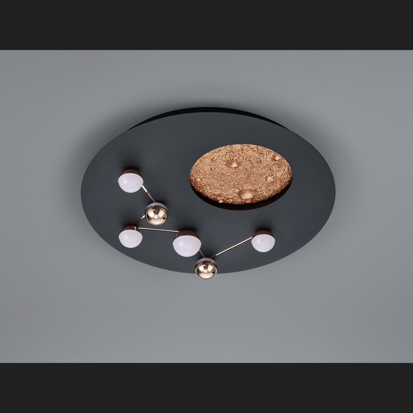Zodiac - Ceiling lamp - Black Matt - Trio