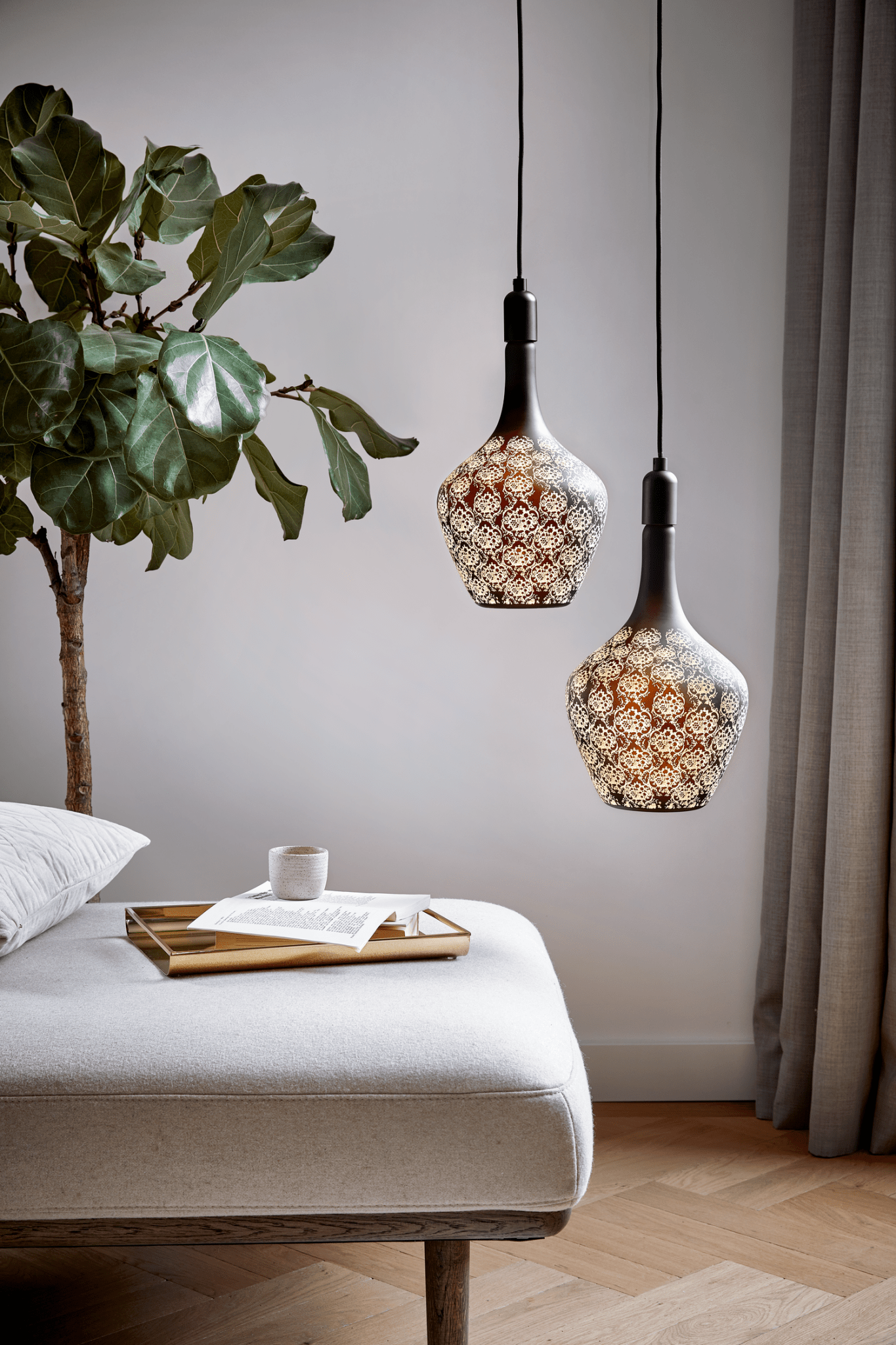 Calex Versailles Noir LED Bulb - Baroque - E27 - 5W - Dimmable