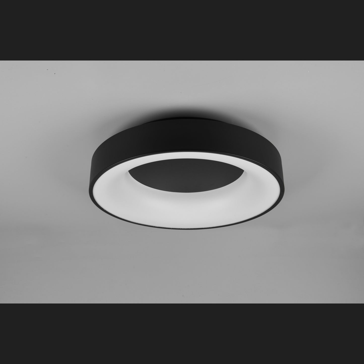 Girona - Ceiling lamp - Black Matt - Trio