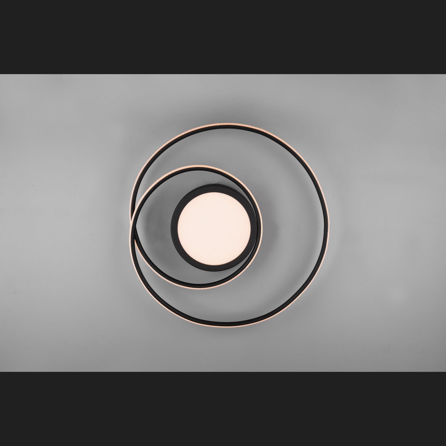 Yava - Ceiling lamp - Black Matt - Trio