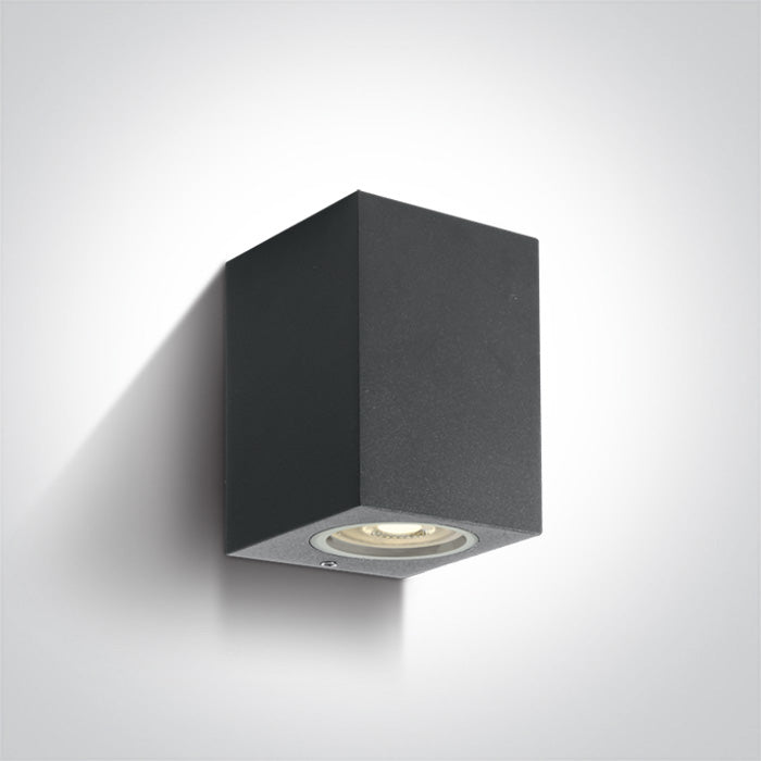 The GU10 Outdoor Wall Cube Lights Die cast