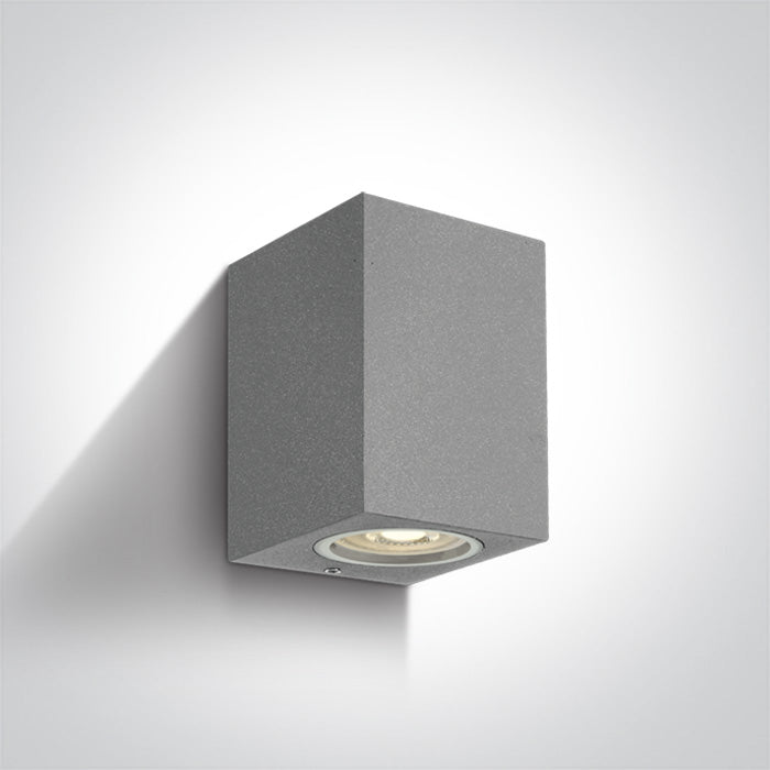 The GU10 Outdoor Wall Cube Lights Die cast