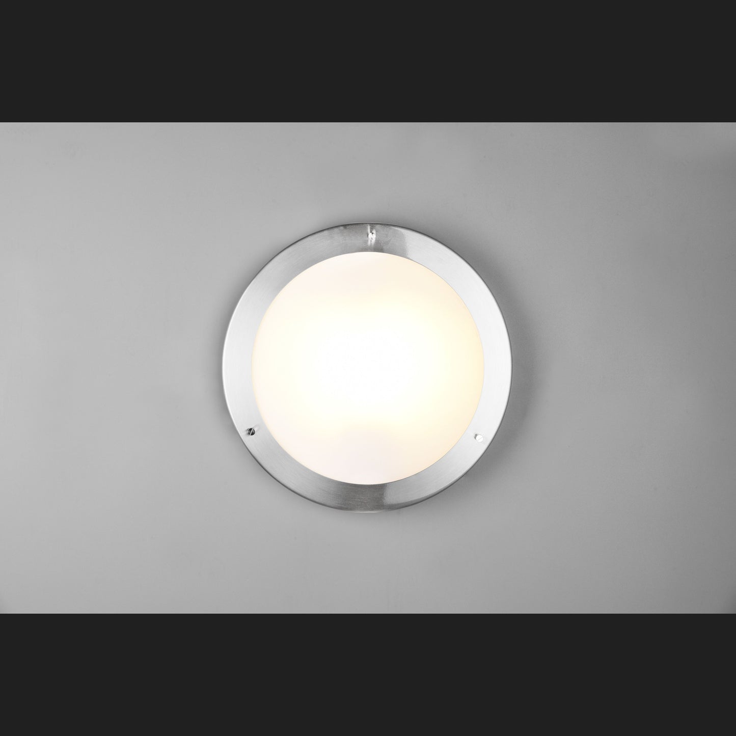 Condus - Ceiling lamp - White - Trio